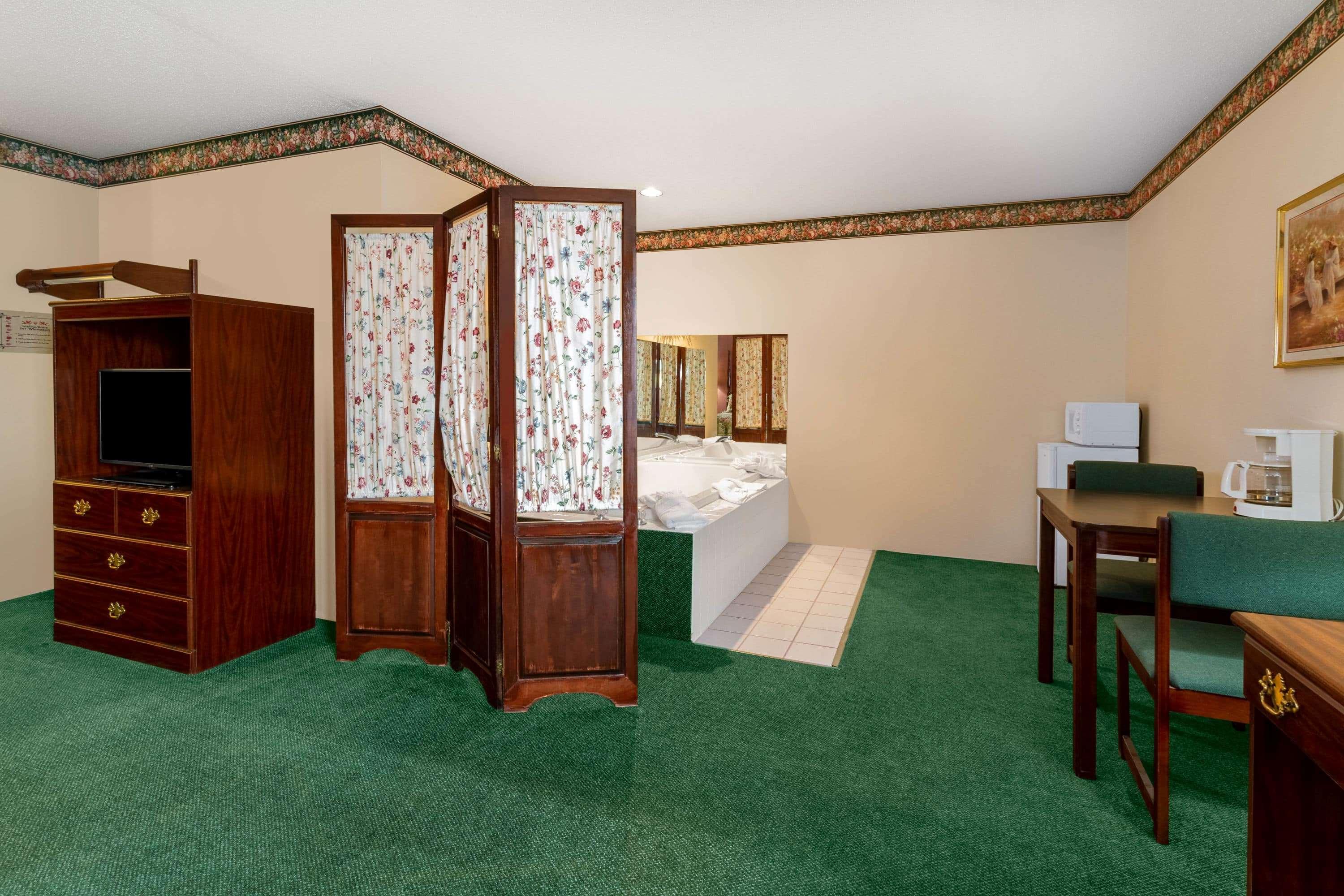 Super 8 By Wyndham Reedsburg Hotel Екстериор снимка